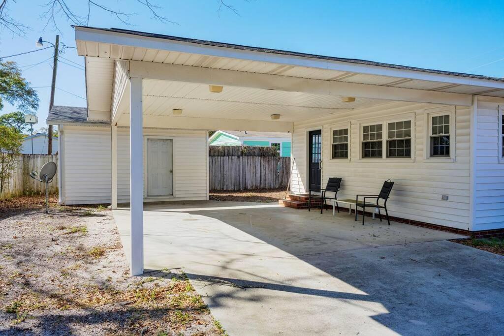 Serenity Beach House In Central Ilm W/ King Bedウィルミントン エクステリア 写真